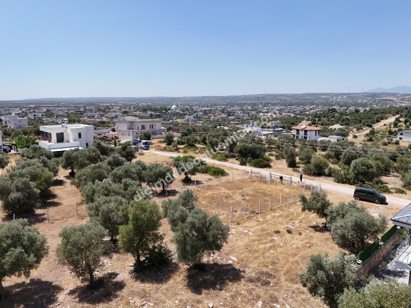 Didim de Satılık En iyi Konumda 405 m2 Müstakil Villa Arsası