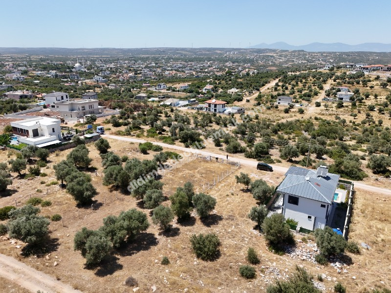 Didim de Satılık En iyi Konumda 405 m2 Müstakil Villa Arsası