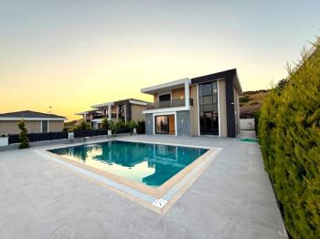 Didim'de Satılık Tam Müstakil Villa