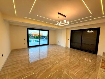 Didim'de Satılık Tam Müstakil Villa