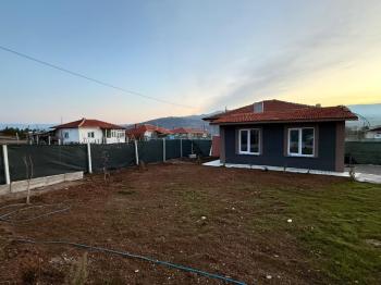 GÜVENAY - ÇORUM ORTAKÖY YOLU ÜZERİNDE SATILIK 600 M2HOBİ BAHÇESİ