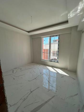 AFYON ÜÇOK EMLAKTAN MAREŞAL FEVZİ ÇAKMAK MAH 2+1 80M² SIFIR SATILIK DAİRE 
