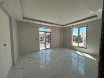 AFYON ÜÇOK EMLAKTAN MAREŞAL FEVZİ ÇAKMAK MAH 2+1 80M² SIFIR SATILIK DAİRE 