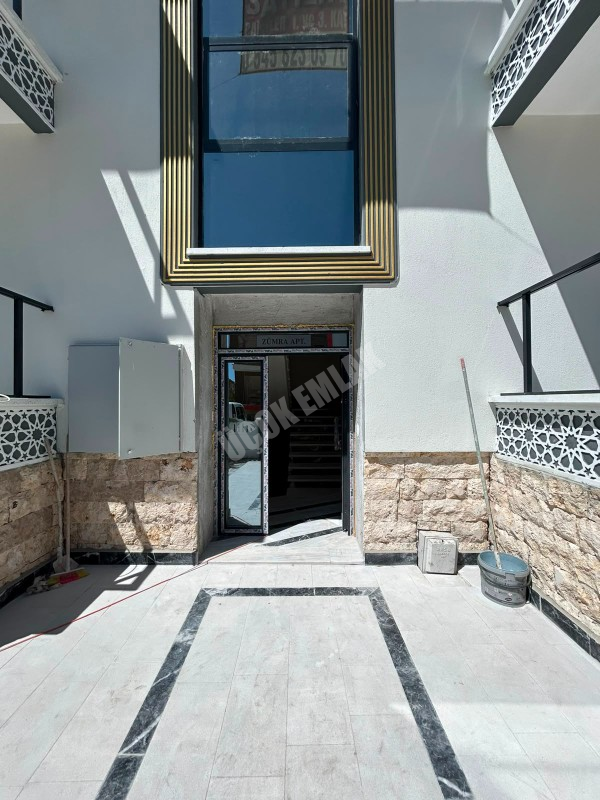 AFYON ÜÇOK EMLAKTAN MAREŞAL FEVZİ ÇAKMAK MAH 2+1 80M² SIFIR SATILIK DAİRE 