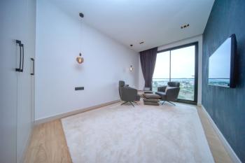 Girne Merkez'de Taşınmaya Hazır Özel Tasarım Muhteşem 3+1 Kiralık Daire