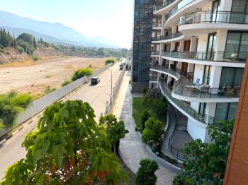 KKTC Girne Merkez Akacan Elegance Full Eşyalı Dağ Manzaralı Satılık 2+1 Daire