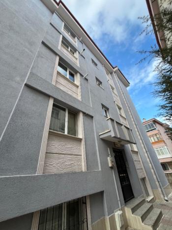 AFYON ÜÇOK EMLAKTAN FATİH MAH 2+ 80M² TEMİZ BAKIMLI KİRALIK DAİRE 