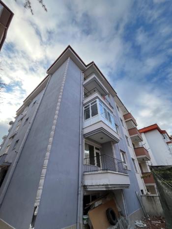 AFYON ÜÇOK EMLAKTAN FATİH MAH 2+ 80M² TEMİZ BAKIMLI KİRALIK DAİRE 