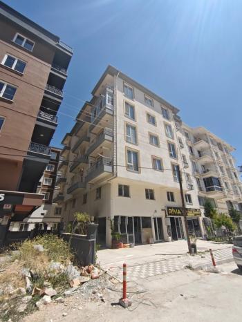 * AFYON ÜÇOK EMLAKTAN ERENLER MAH 2+0 55M² EŞYALI ASANSÖRLÜ KİRALIK DAİRE * 