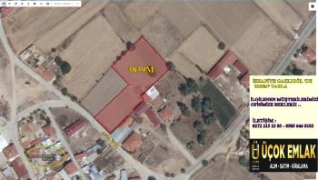 AFYON ÜÇOK EMLAKTAN İHSANİYE GAZLIGÖL BELCE MEVKİNDE 3839M² SATILIK TARLA 