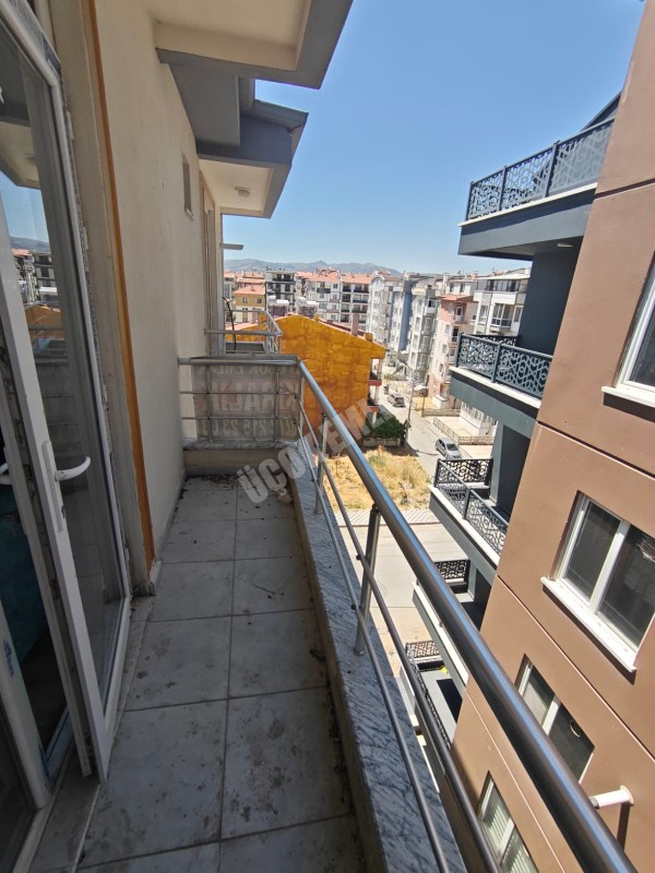 * AFYON ÜÇOK EMLAKTAN ERENLER MAH 2+0 55M² EŞYALI ASANSÖRLÜ KİRALIK DAİRE * 