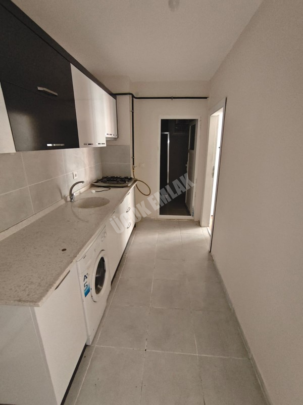* AFYON ÜÇOK EMLAKTAN ERENLER MAH 2+0 55M² EŞYALI ASANSÖRLÜ KİRALIK DAİRE * 
