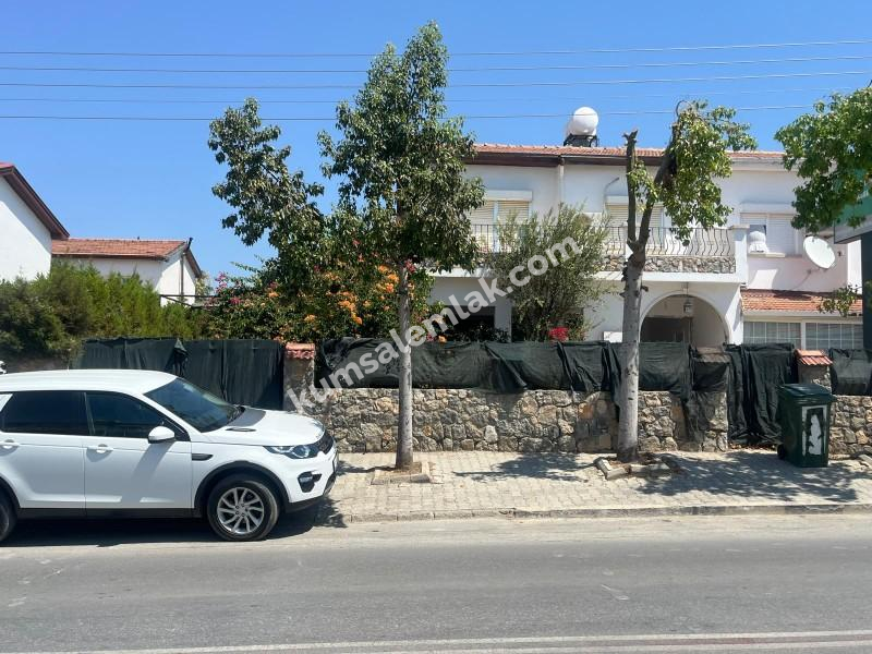 GÖÇMENKÖY'DE  AYLIK ÖDEMELİ  CADDE ÜZERİNDE TİCARİ İZİNLİ KİRALIK İŞ YERİ 