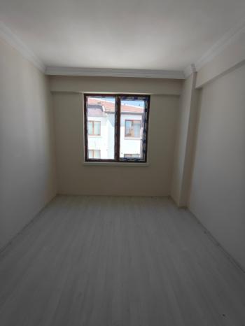 * AFYON ÜÇOK EMLAKTAN MAREŞAL FEVZİ ÇAKMAK MAH 3+1 120M² EBEVEYN BANYOLU SATILIK DAİRE * 