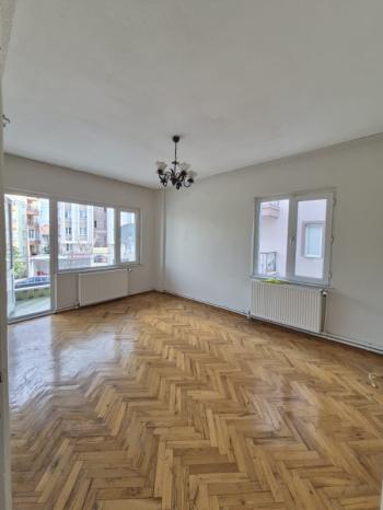 AFYON ÜÇOK EMLAKTAN ESENTEPE MAH KİRALIK 3+1 NEZİH BÖLGEDE 2 KAT ARAKAT DAİRE