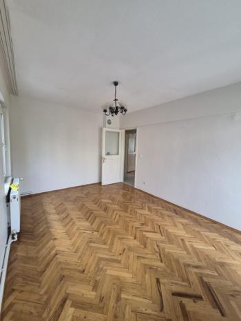 AFYON ÜÇOK EMLAKTAN ESENTEPE MAH KİRALIK 3+1 NEZİH BÖLGEDE 2 KAT ARAKAT DAİRE