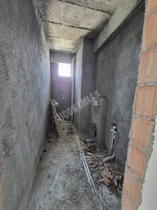 AFYON ÜÇOK EMLAKTAN MAREŞAL DE SATILIK SIFIR TOPRAKTAN 2+1 FIRSAT DAİRELER