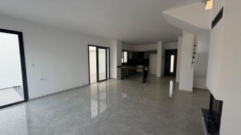 Lefkoşa Gönyeli Bölgesinde SATILIK 3+1 DUBLEKS EV