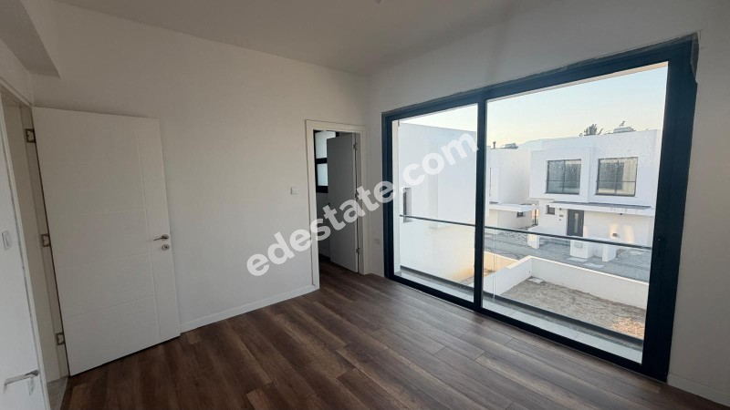 Lefkoşa Gönyeli Bölgesinde SATILIK 3+1 DUBLEKS EV