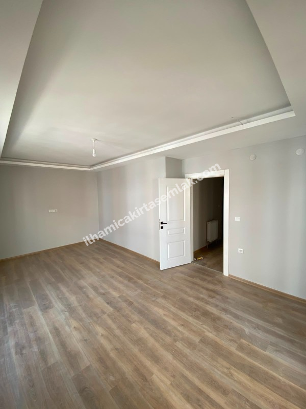 ŞEREFİYE MAHALLESİNDE SATILIK SIFIR 2+1 DAİRE