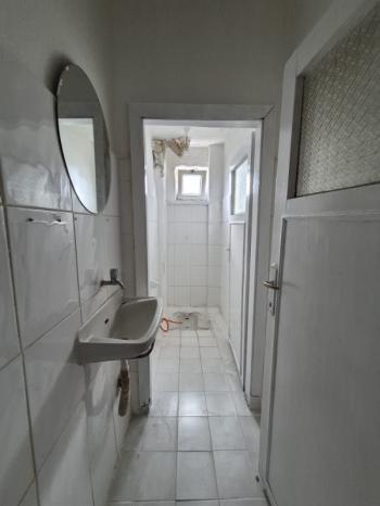AFYON ÜÇOK EMLAKTAN HARBİŞ KOCATEPE MAH 2+1 80M² TEMİZ BAKIMLI KİRALIK DAİRE