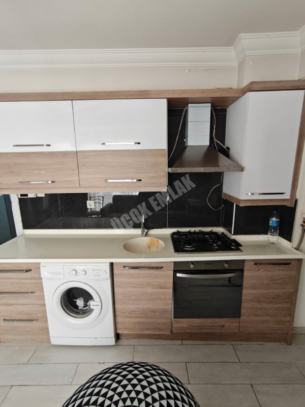 * AFYON ÜÇOK EMLAKTAN ERENLER MAH 1+1 45M² EŞYALI KİRALIK DAİRE *