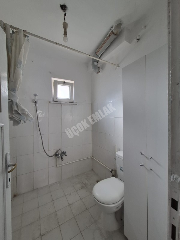 AFYON ÜÇOK EMLAKTAN HARBİŞ KOCATEPE MAH 2+1 80M² TEMİZ BAKIMLI KİRALIK DAİRE