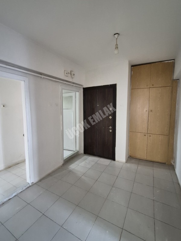 AFYON ÜÇOK EMLAKTAN HARBİŞ KOCATEPE MAH 2+1 80M² TEMİZ BAKIMLI KİRALIK DAİRE