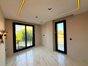 Didim'de Satılık Bitişik Nizamlı Ön Cephe Villa