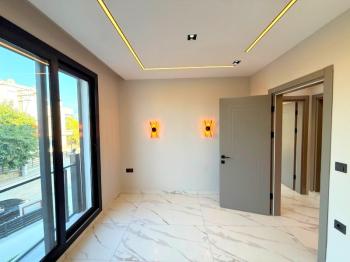 Didim'de Satılık Bitişik Nizamlı Ön Cephe Villa