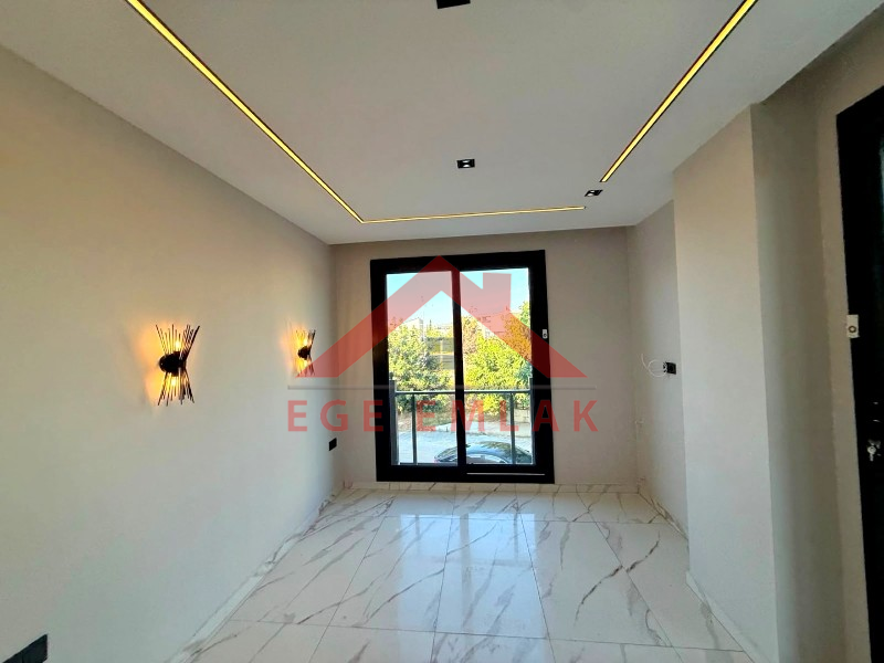 Didim'de Satılık Bitişik Nizamlı Ön Cephe Villa