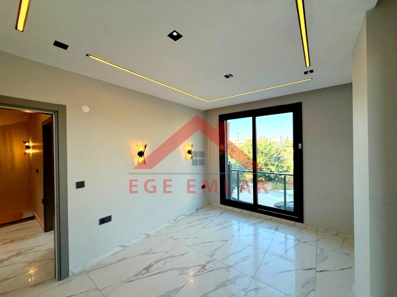 Didim'de Satılık Bitişik Nizamlı Ön Cephe Villa