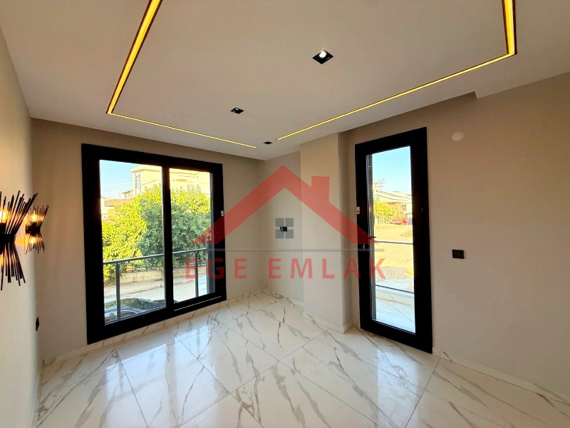 Didim'de Satılık Bitişik Nizamlı Ön Cephe Villa