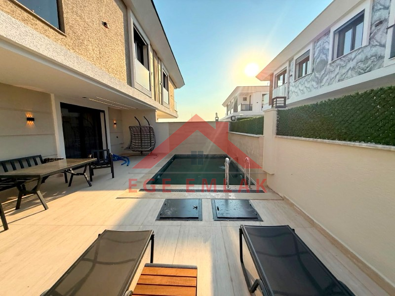 Didim'de Satılık Full Eşyalı 3+1 Villa