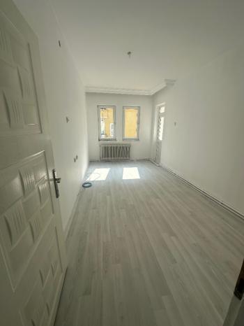 GÜVENAY - ÇORUM ULUKAVAK MAH. İLİM YAYMA CİVARI  3+1 KİRALIK DAİRE 