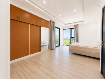 Yeşiltepede Satılık Modern Tasarımlı 3+1 Villa