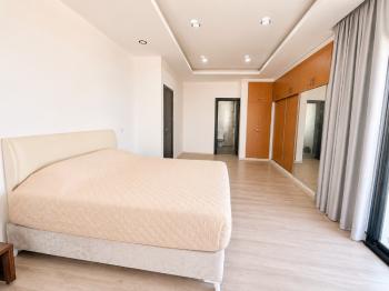 Yeşiltepede Satılık Modern Tasarımlı 3+1 Villa