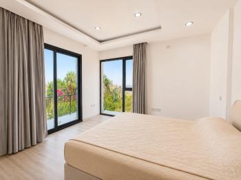 Yeşiltepede Satılık Modern Tasarımlı 3+1 Villa
