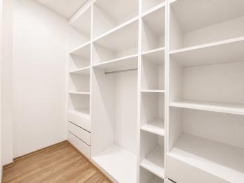 Yeşiltepede Satılık Modern Tasarımlı 3+1 Villa