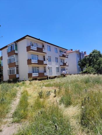 * AFYON ÜÇOK EMLAKTAN HARBİŞ KOCATEPE MAH 3+1 100M² TEMİZ BAKIMLI SATILIK DAİRE *