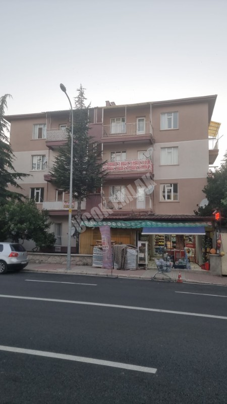 AFYON ÜÇOK EMLAKTAN HARBİŞ KOCATEPE MAH 2+1 80M² TEMİZ BAKIMLI KİRALIK DAİRE