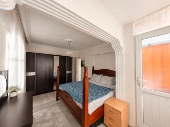 Didim Çamlık Moonlight Complex'de Havuzlu, Eşyalı 3+1 Satılık Daire