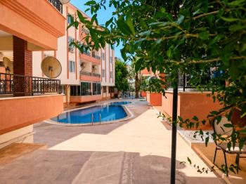 Didim Çamlık Moonlight Complex'de Havuzlu, Eşyalı 3+1 Satılık Daire