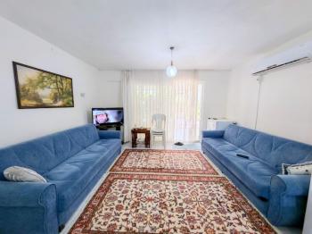 Didim Çamlık Aytepe’de Denize Yakın Eşyalı 3+1 Tripleks Yazlık