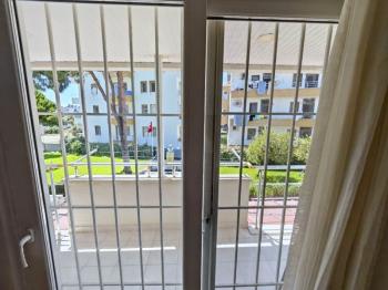 Didim Çamlık Aytepe’de Denize Yakın Eşyalı 3+1 Tripleks Yazlık