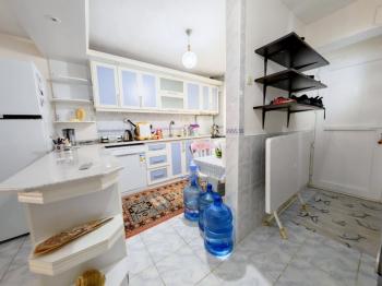 Didim Çamlık Aytepe’de Denize Yakın Eşyalı 3+1 Tripleks Yazlık