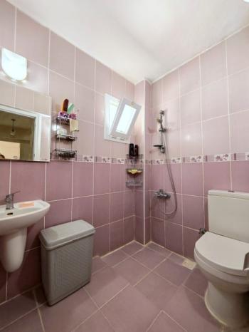 Didim Çamlık Aytepe’de Denize Yakın Eşyalı 3+1 Tripleks Yazlık