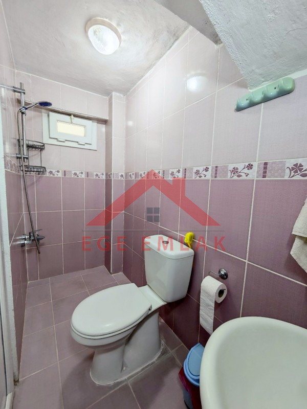 Didim Çamlık Aytepe’de Denize Yakın Eşyalı 3+1 Tripleks Yazlık
