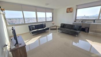 KKTC LEFKOŞA ORTAKÖY'DE 7. KATTA ŞEHİR VE DAĞ MANZARALI 2+1 FULL EŞYALI KİRALIK DAİRE