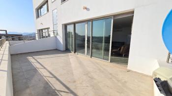 KKTC LEFKOŞA ORTAKÖY BÖLGESİNDE 2+1 | 5. KAT | ÇOK GENİŞ TERASLI KİRALIK DAİRE